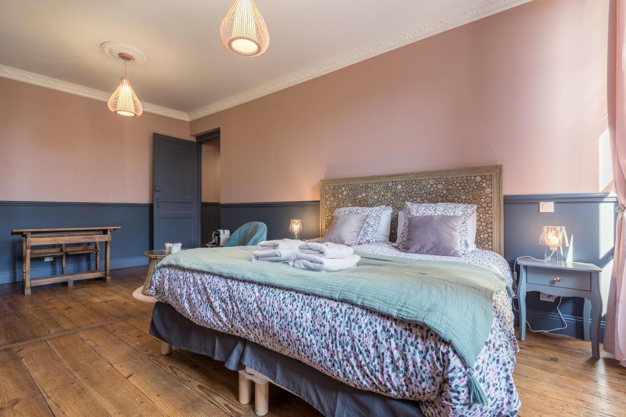 Le Logis D'Augustin Bed & Breakfast มง-เดอ-มาร์ซ็อง ภายนอก รูปภาพ