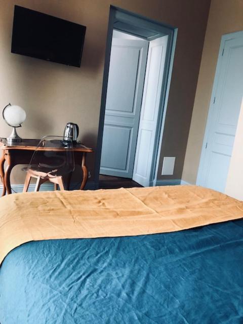 Le Logis D'Augustin Bed & Breakfast มง-เดอ-มาร์ซ็อง ภายนอก รูปภาพ