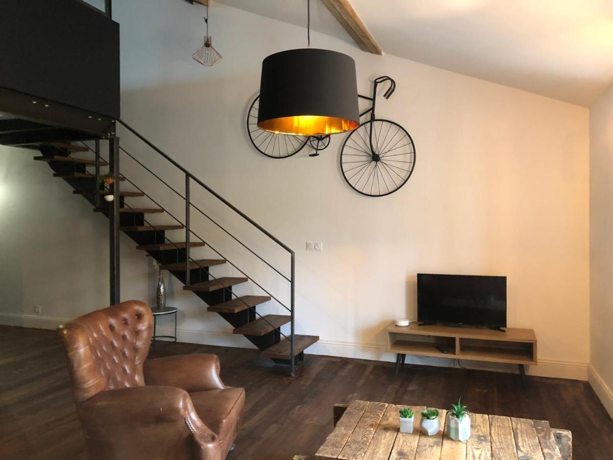 Le Logis D'Augustin Bed & Breakfast มง-เดอ-มาร์ซ็อง ภายนอก รูปภาพ