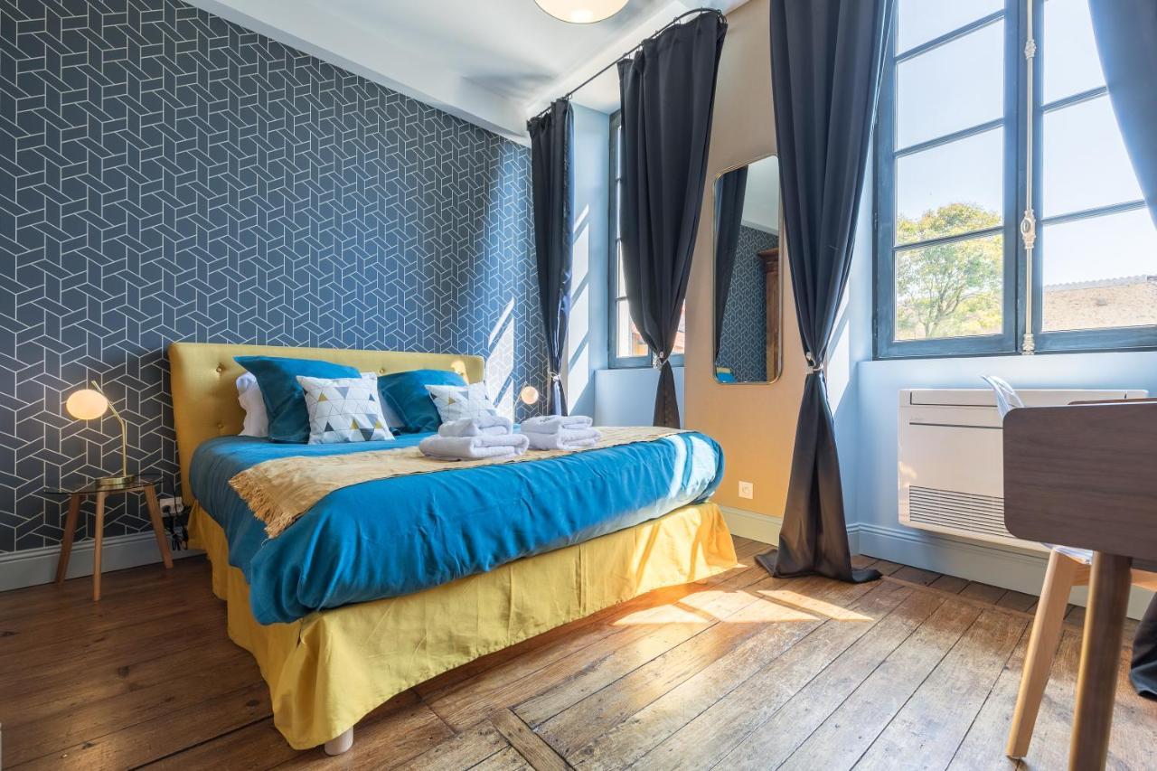 Le Logis D'Augustin Bed & Breakfast มง-เดอ-มาร์ซ็อง ภายนอก รูปภาพ